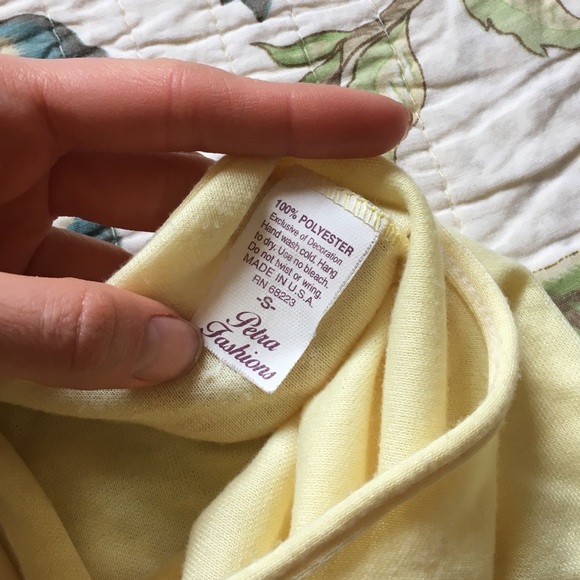 Vintage 90s yellow sleep shorts - Picture 4 of 5